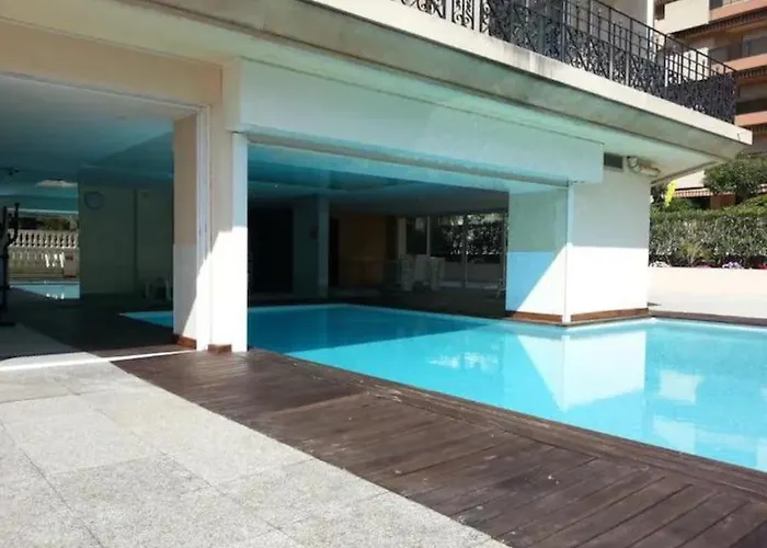 Victoria Bilocale Centro Citta E Vista Mare مينتون